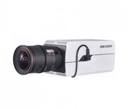IP Камера Hikvision DS-2CD5026G0-AP