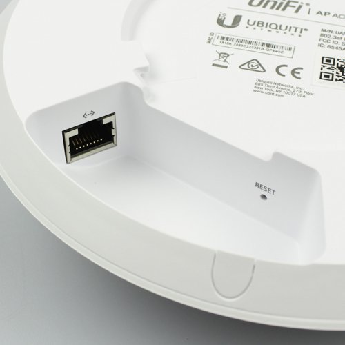 Wi-Fi точка доступу Ubiquiti UniFi AC-LR AP
