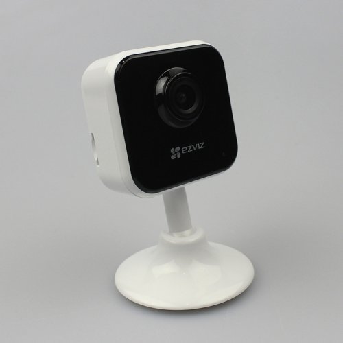 Камера відеоспостереження Ezviz CS-C1HC (D0-1D2WFR) 2.8mm 2Мп Wi-Fi IP внутрішня