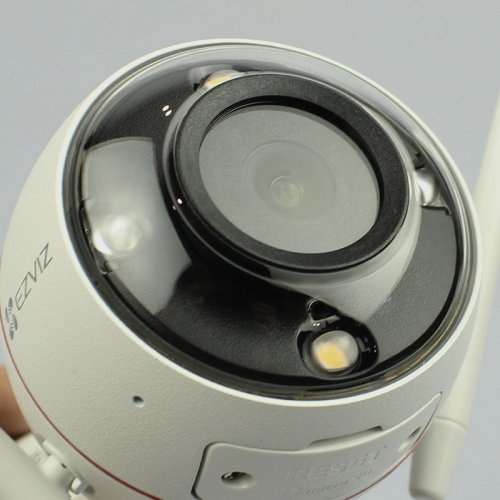 Уличная WI-FI IP камера с активным отпугиванием 4Мп Ezviz CS-C3W (A0-3H4WFRL) 2.8 мм