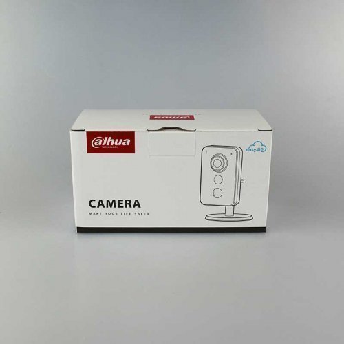 IP камера Dahua Technology DH-IPC-K15P коробка
