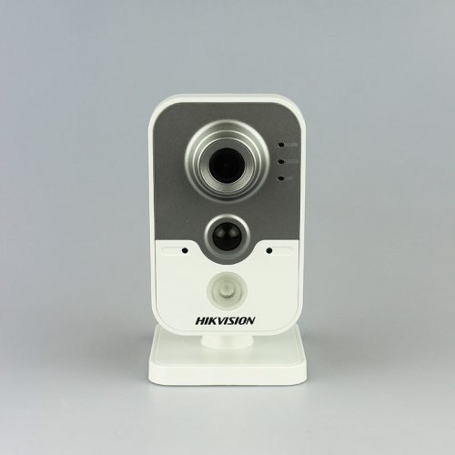 IP Камера Hikvision DS-2CD2410F-IW (2.8 мм)