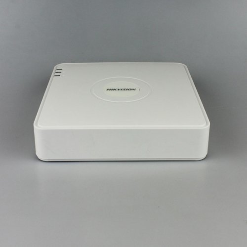 IP видеорегистратор Hikvision DS-7104NI-SN