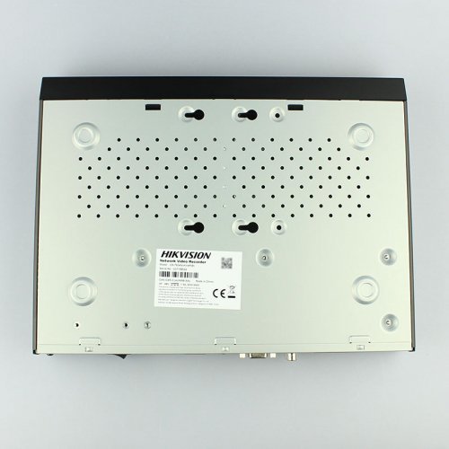 IP видеорегистратор Hikvision DS-7604NI-K1/4P