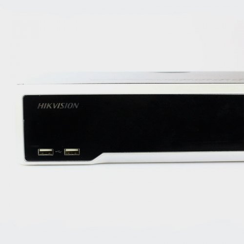 IP відеореєстратор Hikvision DS-7716NI-K4/16P