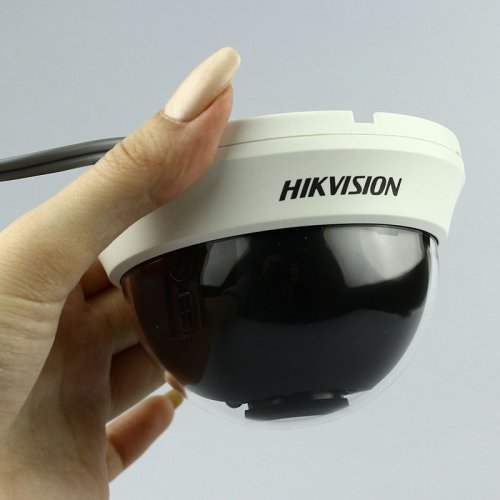 Turbo HD Камера Hikvision DS-2CE56C0T-IRMMF (2.8 мм)