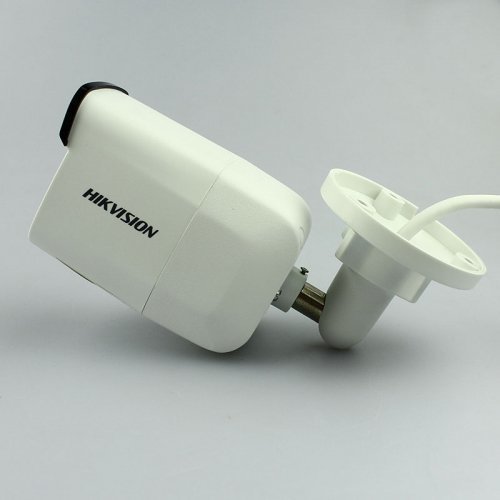 Наружная IP Камера с записью 2Мп Hikvision DS-2CD2021G1-I (2.8 мм)