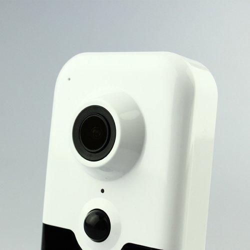 Кубична WI-FI IP Камера 4Мп Hikvision DS-2CD2443G0-IW (2.8 мм)