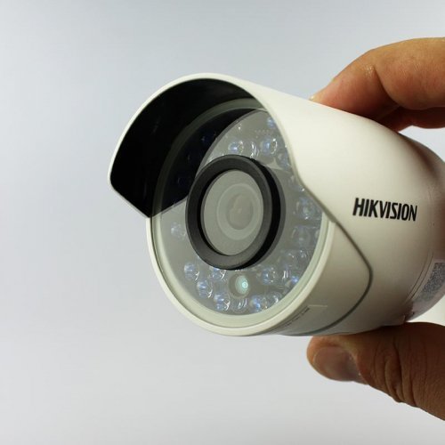 IP Камера Hikvision  DS-2CD2052-I (12мм)