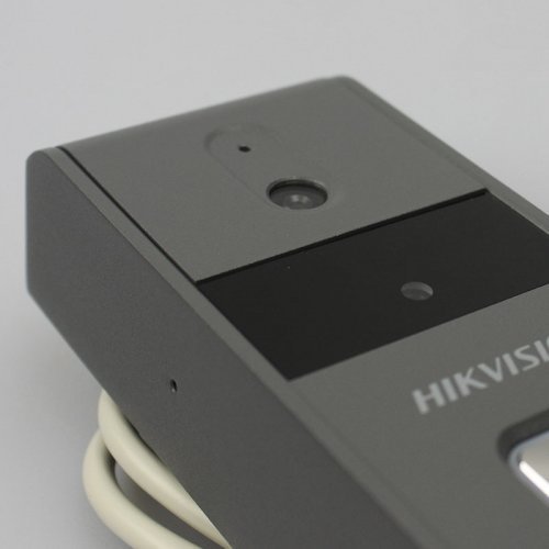 Вызывная панель Hikvision DS-KB2421-IM дверной коммуникатор