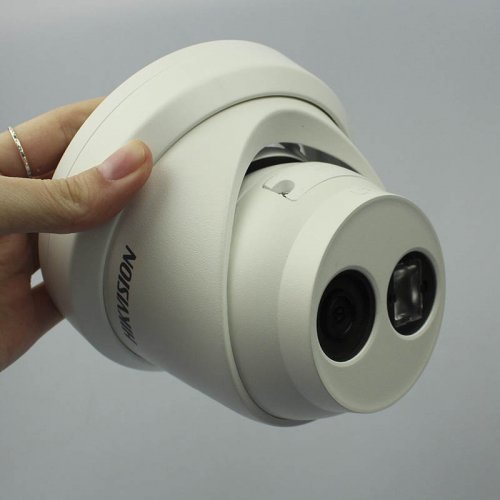 Купольна IP Камера із записом 2Мп Hikvision DS-2CD2323G0-I (2.8 мм)