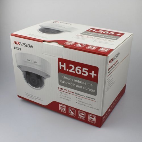 Купольная IP Камера с трансляцией на youtube 2Мп Hikvision DS-2CD2721G0-IS