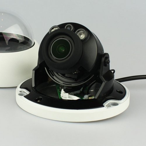 Антивандальная HDCVI Камера 2Мп Dahua DH-HAC-HDBW1200RP-Z