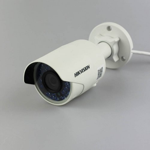 IP Камера Hikvision DS-2CD2032F-I (4 мм)