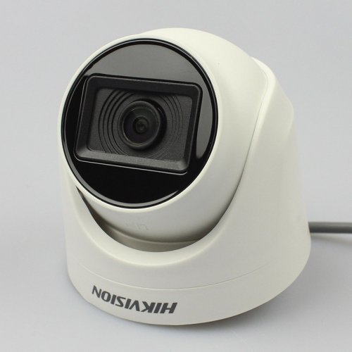 Внутренняя THD Камера 5Мп Hikvision DS-2CE56H0T-ITPF (2.4 мм)